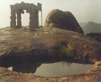 Tirumal Gireeswara - 17kb
