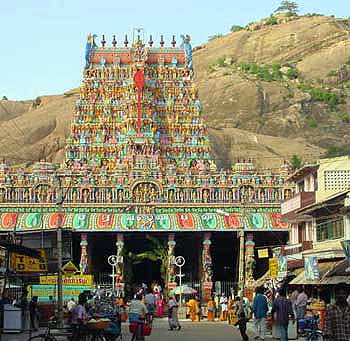 Tirupparankundram gopuram and hill